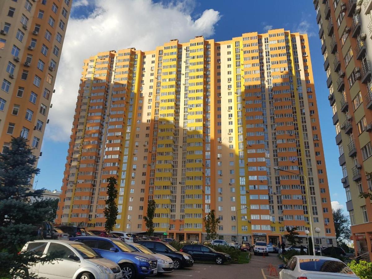 Стильная И Уютная Квартира В Новом Доме На Оболони Kiev Ngoại thất bức ảnh